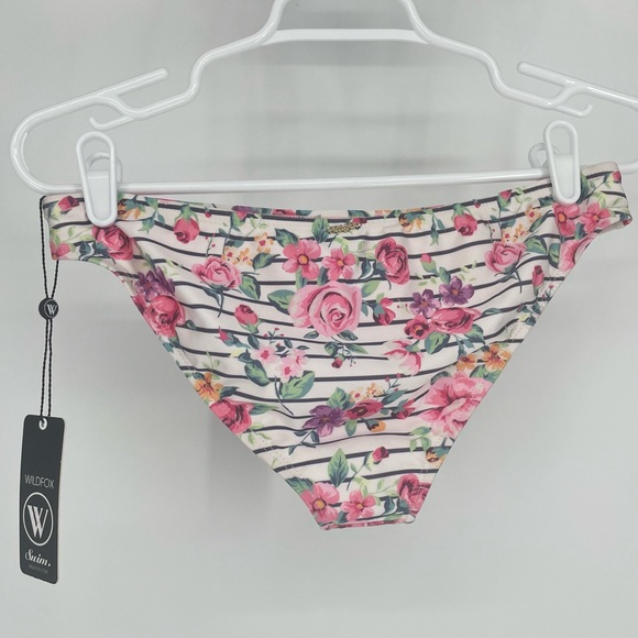 WILDFOX NWT SWIM 90’s BIKINI FLORAL STRIPE BOTTOMS SWIMSUIT NEW - Picture 2 of 6